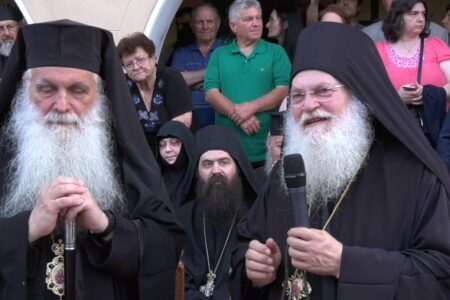 Γέροντας Εφραίμ Βατοπαιδινός: «Η Παναγία αναπαύεται να είναι σε μοναστήρι»