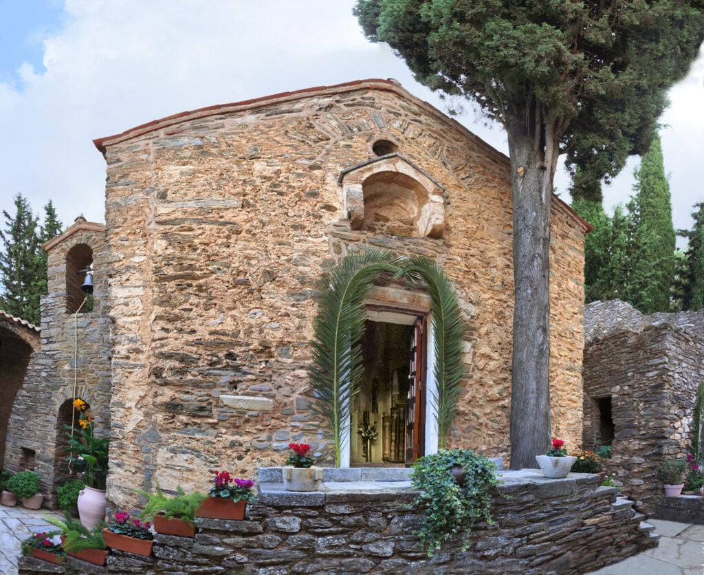 Ιερά Μονή Αστερίου, μία όαση πνευματικής ηρεμίας κοντά στην θορυβώδη Αθήνα